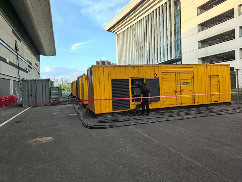 南通柴油发电机冬季保养注意事项？